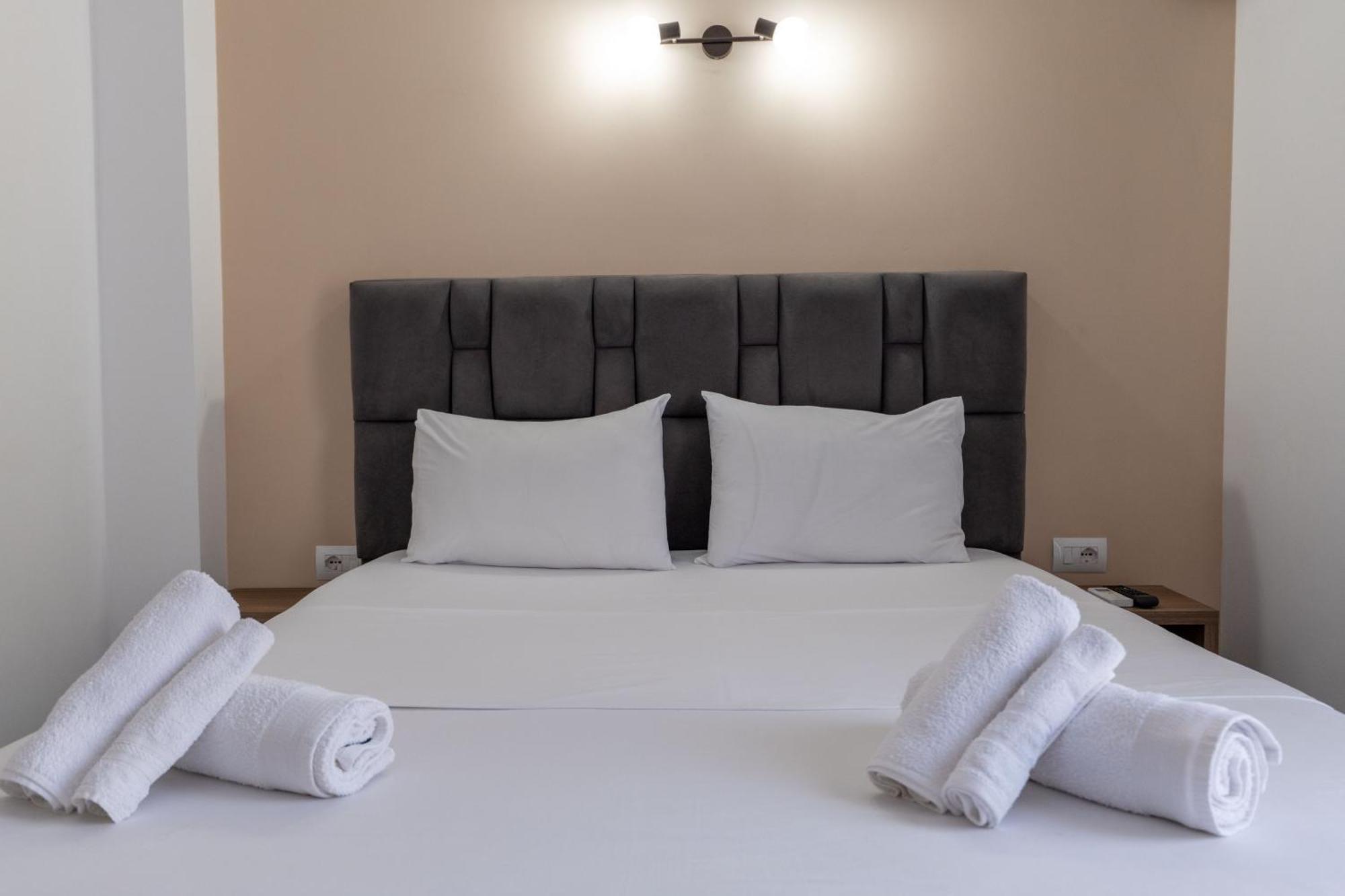 Hotel Elite Саранде Екстериор снимка